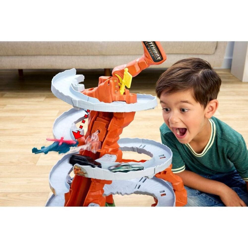 PAW Patrol: The Mighty Movie Rescue Helicopter Playset with Toy Cars - Picture 2 of 4
